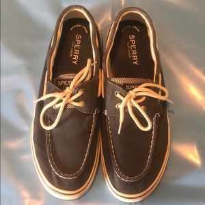 Sperry top-sider boat shoe